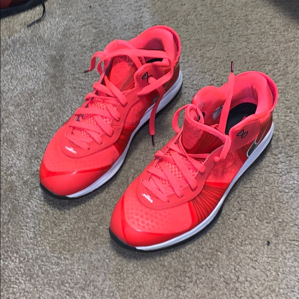 Nike Lebron ‘Solar Red’ 8’s
